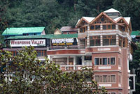 Hotel Whispering Valley Resort